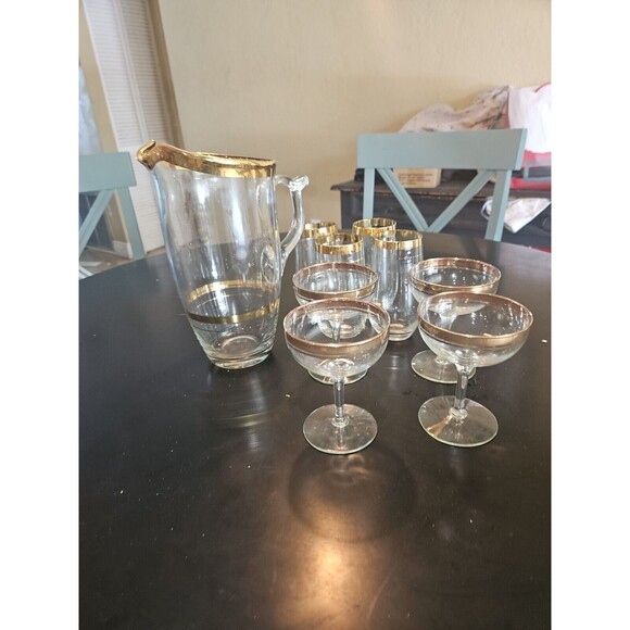 VINTAGE MCM COCKTAIL PITCHER With 4 Glasses 4 Martini GREAT HEAVY GOLD TRIM - Picture 2 of 7
